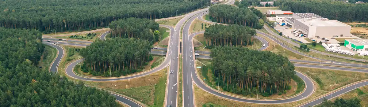 Así será la conducción en Europa según la UE: nuevas normas para una movilidad más segura y sostenible