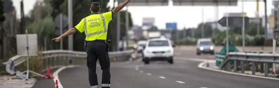 inmovilizar el vehículo la Policía