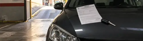 Multa por no tener seguro de coche: importe y qué hacer si está parado en el garaje
